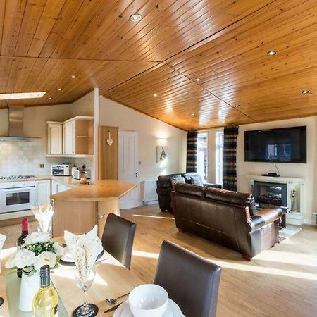 Windermere Retreat - White Cross Bay Holiday Park Exterior foto