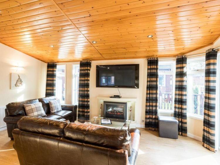 Windermere Retreat - White Cross Bay Holiday Park Exterior foto